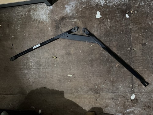 Bmw m140i strut brace - strut, f20